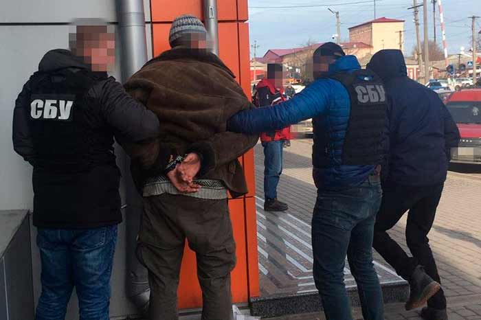 В Киеве имитировали убийство сотрудницы СБУ, которую заказал бывший мужчина