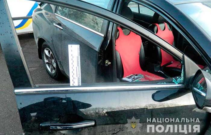 В Киеве полицейские задержали похитителя видеорегистраторов