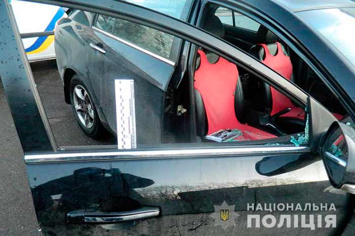 В Киеве полицейские задержали похитителя видеорегистраторов