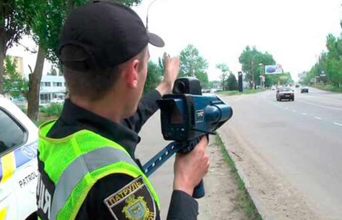 400 нарядов: украинские дороги усиленно патрулируют