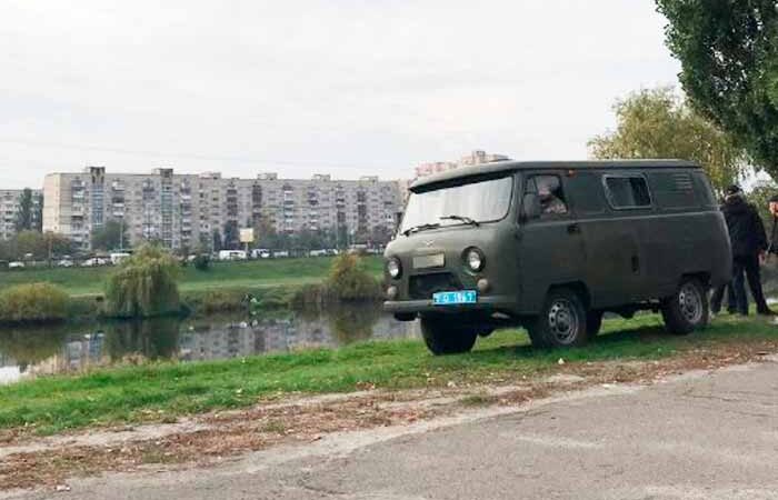 Разорванная одежда и срезанные волосы: в Киеве на Троещине нашли изувеченное тело женщины