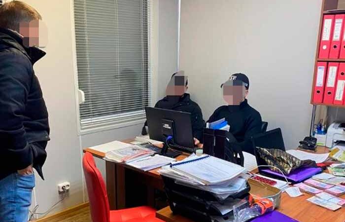 На Киевщине застройщик требует от людей дополнительные средства за выкупленные квартиры