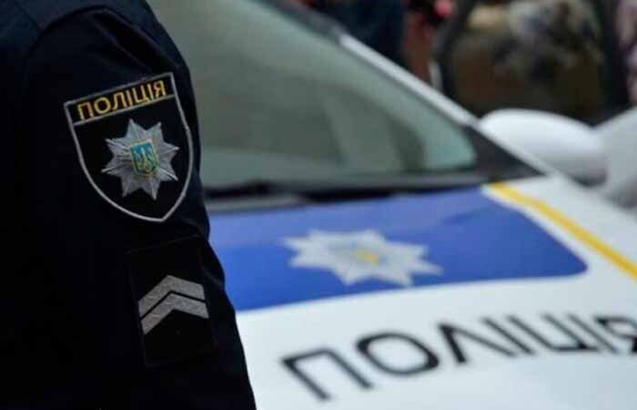 Под Киевом на воздух взлетел автомобиль