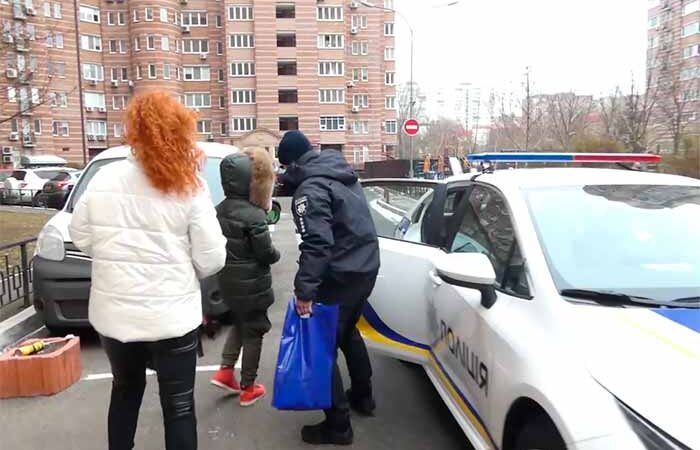 Полицейские Киева осуществили мечту 11-летнего мальчика