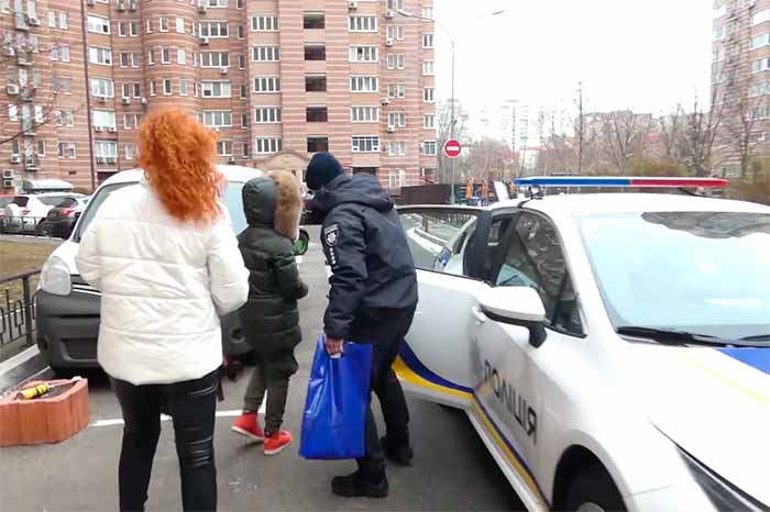 Полицейские Киева осуществили мечту 11-летнего мальчика