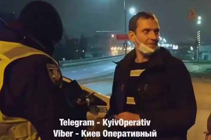 По Киеву катался водитель под наркотиками на разбитом авто