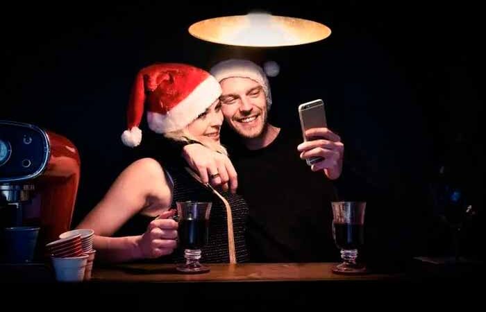 Несколько причин, почему влюбленным стоит отмечать новогодние праздники раздельно