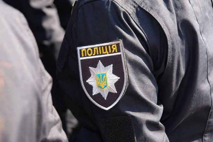 В Киеве задержаны две женщины, которые под видом соцработниц пришли к пенсионерке и обокрали ее