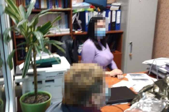 Нотариус получил более миллиона гривен за «ускорение» регистрации зданий в Коцюбинском