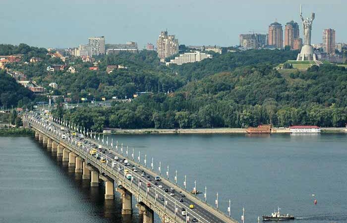 На мосту Патона не обнаружили новых разрушений, – КГГА