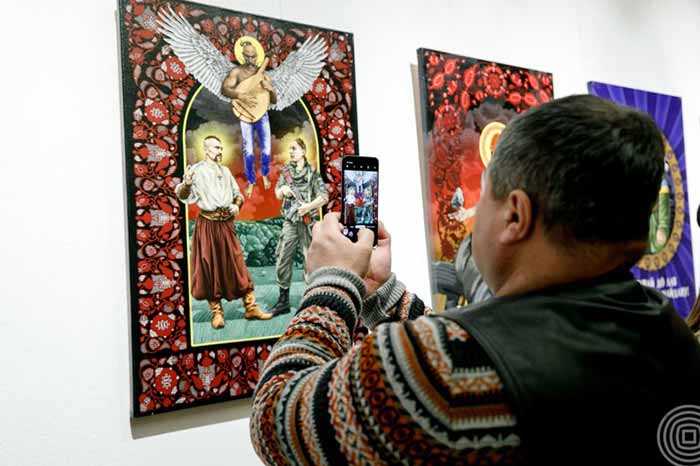 Искусство как протест. В новом арт-пространстве Музея Майдана открылась первая выставка