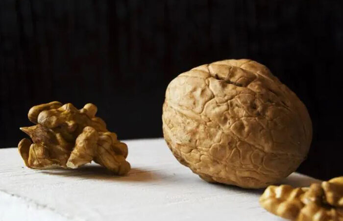 Что произойдет с человеческим организмом, если начать есть грецкие орехи