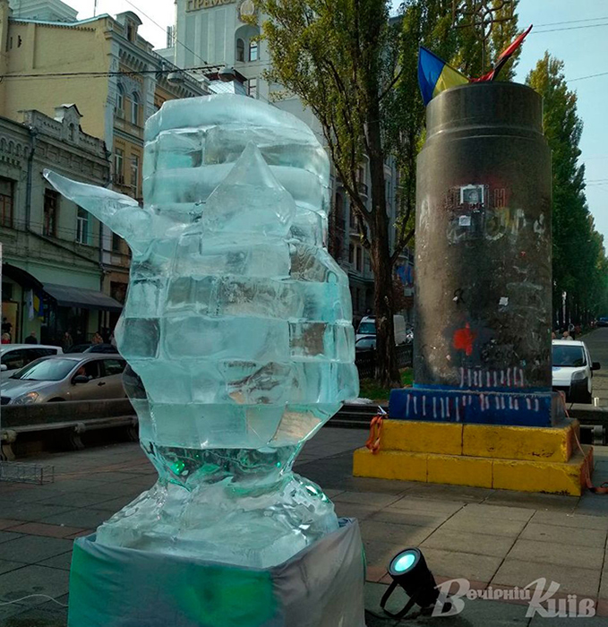 Ледяная скульптура