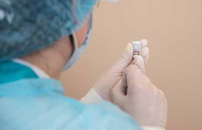 Война не отменила коронавирус: за месяц более 900 киевлян попали в больницы по болезни
