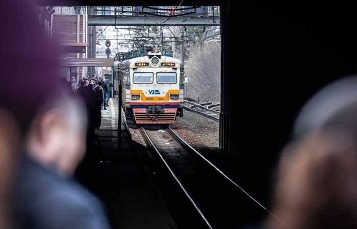 Як у Києві працюватиме кільцева електричка під час повітряної тривоги