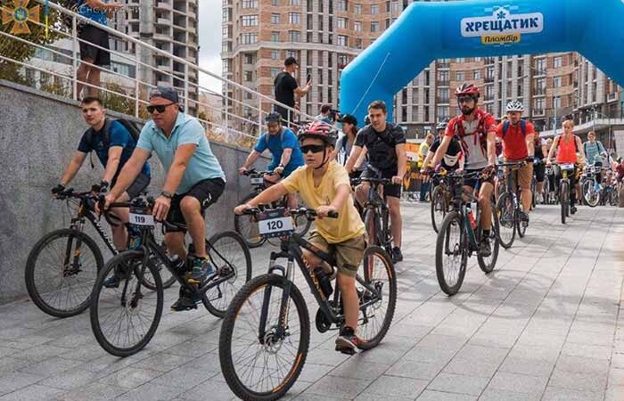 У Києві під час велопробігу для ЗСУ зібрали 180 тисяч гривень