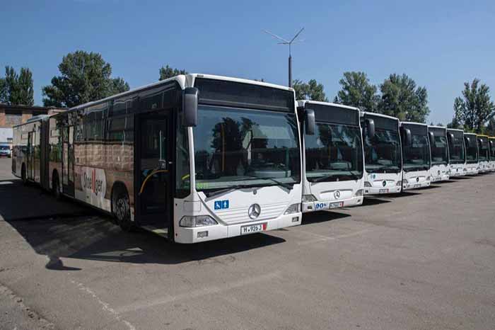 У Києві готують до виходу на міські маршрути автобуси, надані європейськими партнерами