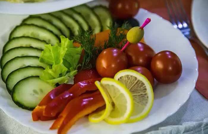 Названо низькокалорійні продукти, які слід включити до раціону