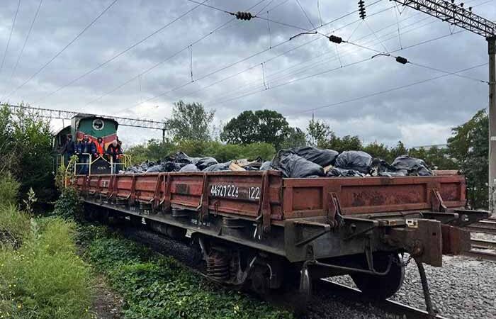 У Києві сміття з району Почайни вивозили залізницею