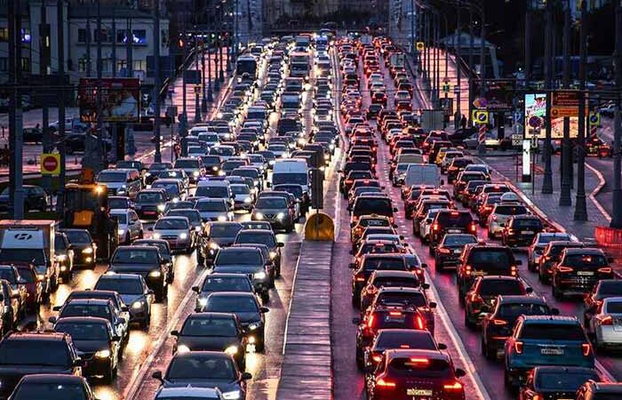 Мешканці столиці назвали головні причини постійних заторів у Києві