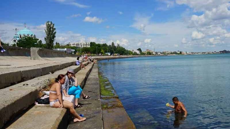 Росіяни панічно бояться їхати відпочивати до Криму