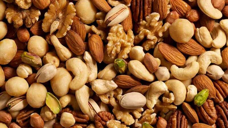 Що станеться з організмом, якщо регулярно їсти горіхи