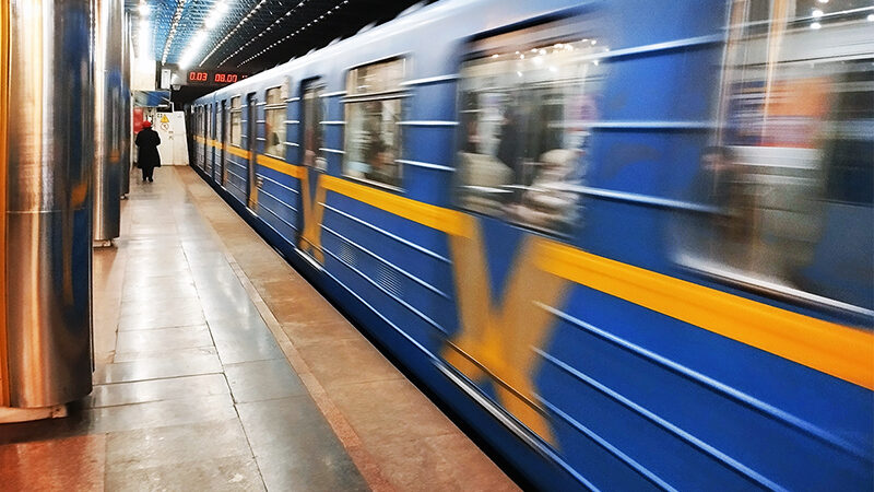 У службовій недбалості підозрюють посадовицю КП “Київський метрополітен”