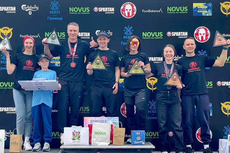 У Києві на Трухановому острові пройшов благодійний забіг «Spartan Race Ukraine» на підтримку ГУР