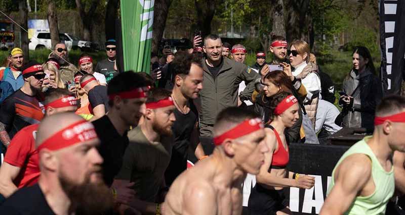 на Трухановому острові пройшов благодійний забіг «Spartan Race Ukraine»