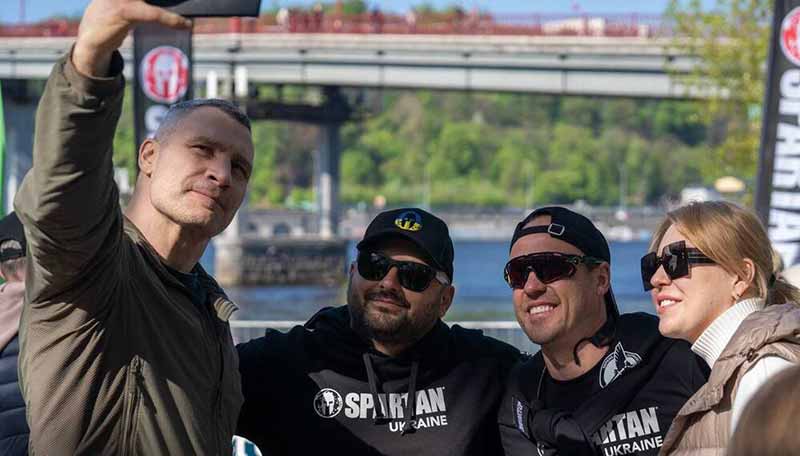 на Трухановому острові пройшов благодійний забіг «Spartan Race Ukraine»