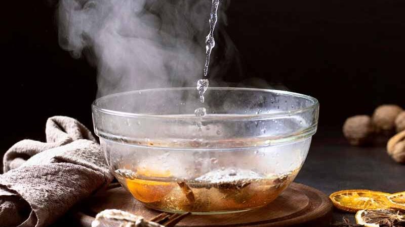 Чому не можна пити багато чорного чаю: любителям напою присвячується