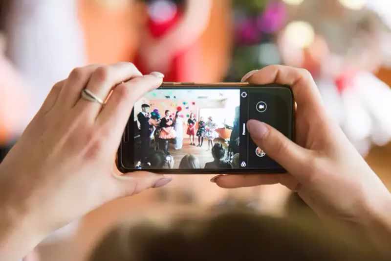 Яку користь мають соцмережі