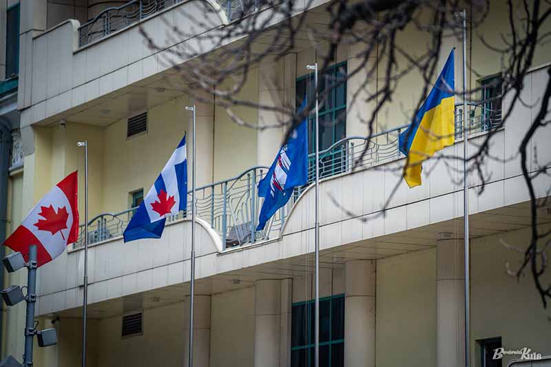 Вулиця Антоновича після обстрілу