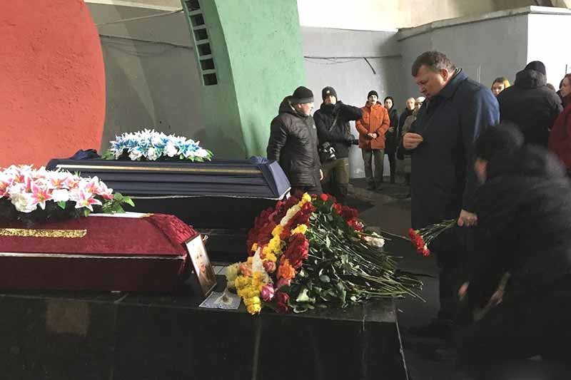 Володимир Бугров, ректор КНУ імені Тараса Шевченка під час вшанування пам’яті Олесі Сокур та Ігоря Зими