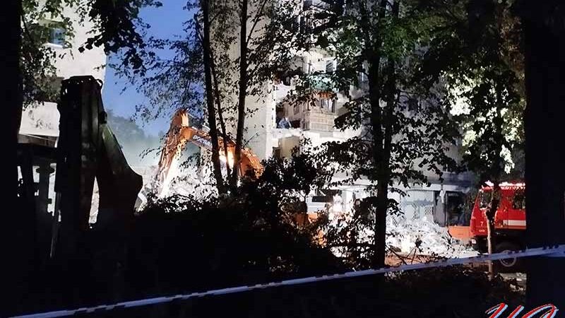 У Солом’янському районі Києва з-під завалів дістали тіла 23 людей