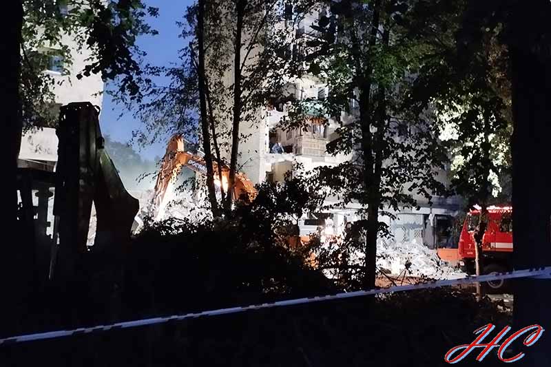 У Солом’янському районі Києва з-під завалів дістали тіла 23 людей