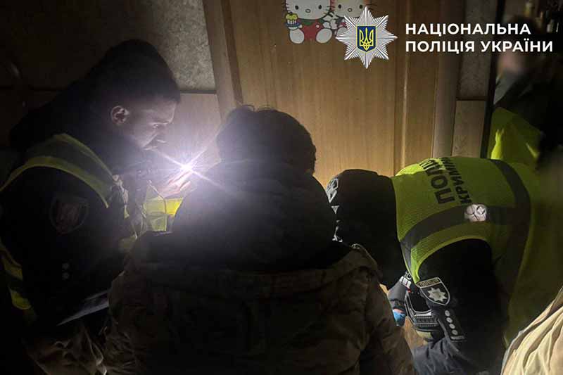 У Києві повідомлено про підозру жінці через смерть лисиці, яку вона тримала у квартирі